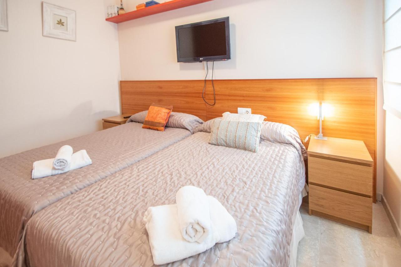 Apartamento El Meridiano De Cádiz Exterior photo
